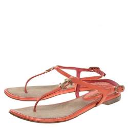 Chanel Orange Patent Leather CC Thong Flat Sandals Size 35
