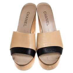 Chanel Beige/Black Leather Open Toe Slide Wooden Clogs Size 37.5