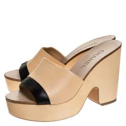 Chanel Beige/Black Leather Open Toe Slide Wooden Clogs Size 37.5