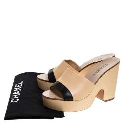 Chanel Beige/Black Leather Open Toe Slide Wooden Clogs Size 37.5