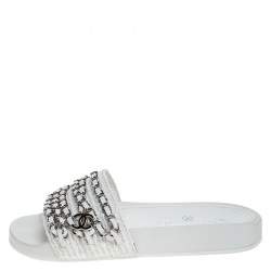 Chanel White Tweed Fabric CC Chain Embellished Flat Slides Size 35