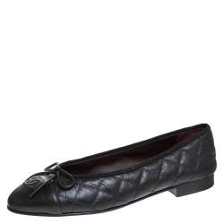 مملوكة مسبقًا Chanel Black Quilted Leather CC Bow Cap Toe Ballet Flats Size 37