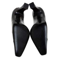 Pre Owned حذاء كعب عالي شانيل مقدمة مدببة جلد مخطط أسود و بني مقاس 36.5