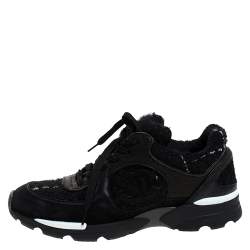 Pre Owned حذاء رياضي شانيل أربطة CC سويدي وقماش تويد أسود مقاس 37