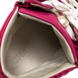 Pre Owned Chanel Pink Leather, Suede And Nylon CC Pearl Double Zipper High Top Sneakers Size 37