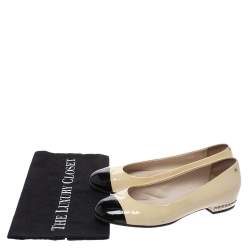 Pre Owned Chanel Two Tone Patent Leather Pearl Embellished Cap Toe Ballet Flats Size 38