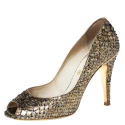 Pre Owned حذاء كعب عالي شانيل بمقدمة مفتوحة جلد ثعبان ذهبي ميتاليك مقاس 38