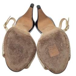 Pre Owned صندل شانيل مزين بشعار الماركة سي سي بمقدمة مفتوحة و بفتحة كعب جلد قصات ليزر أبيض مقاس 37.5