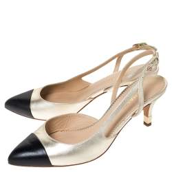 Pre Owned صندل شانيل فتحة كعب غطاء مقدمة جلد أسود / ذهبي مقاس 38