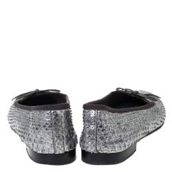 Pre Owned Chanel Metallic Silver Python CC Bow Cap Toe Ballet Flats Size 35.5