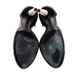 Pre Owned Chanel Black Leather Faux Pearl Heel Pumps Size 38