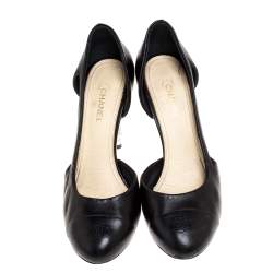 Pre Owned Chanel Black Leather Faux Pearl Heel Pumps Size 38