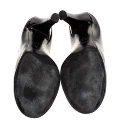 Pre Owned Chanel Black Patent Leather Chain Detail Cap Toe Pumps Size 38.5