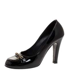 Pre Owned Chanel Black Patent Leather Chain Detail Cap Toe Pumps Size 38.5