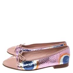 مملوكة مسبقًا Chanel Metallic Multicolor Python CC Bow Cap Toe Ballet Flats Size 36
