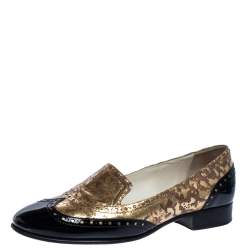 مملوكة مسبقًا Chanel Metallic Gold And Black Patent Brogue Leather Slip On Oxford Size 39