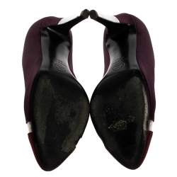 Pre Owned Chanel Burgundy Satin CC Cap Toe Pumps Size 35.5