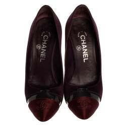 Pre Owned Chanel Burgundy Satin CC Cap Toe Pumps Size 35.5