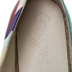 Pre Owned Chanel Multicolor Print Crepe Cuba Cruise CC Patent Cap Toe Espadrille Flats Size 42