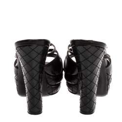 Pre Owned Chanel Black Leather Quilted Detail Platform Slide Sandals Size 38.5
