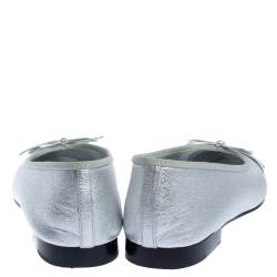 Pre Owned Chanel Silver/Black Leather And Patent Bow CC Cap Toe Ballet Flats Size 40