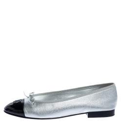 Chanel Silver/Black Leather And Patent Bow CC Cap Toe Ballet Flats