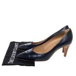 Pre Owned  Chanel Blue Leather CC Pointed Toe Pumps Size 40