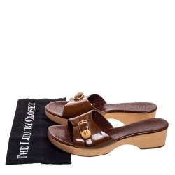 Pre Owned Chanel Brown Patent Leather CC Buckle Detail Wooden Clog Slides Size 40