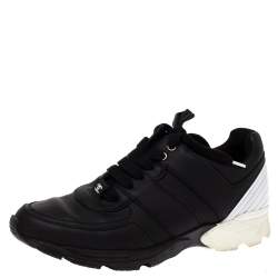 Pre Owned Chanel Black Leather CC Low Top Sneakers Size 39