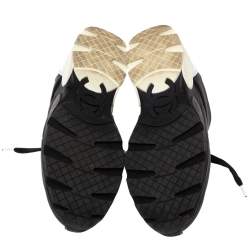 Pre Owned Chanel Black Leather CC Low Top Sneakers Size 39