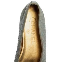 Pre Owned Chanel Silver Python Leather CC Bow Ballet Flats Size 38