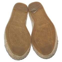 مملوكة مسبقًا Chanel Beige Canvas Sequins CC Cap Toe Espadrille Flats Size 39