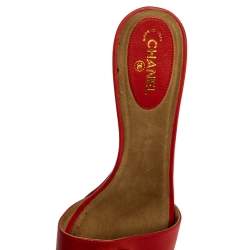Chanel Coral Leather Gold CC Embellished Slide Sandals Size 40