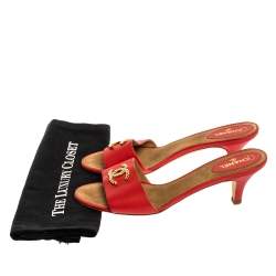 Chanel Coral Leather Gold CC Embellished Slide Sandals Size 40