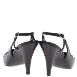 Pre Owned صندل شانيل CC جلد أسود بحزام خلفي مقاس 39.5