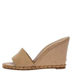 مملوكة مسبقًا Chanel Beige Leather Chain Me Wedge Slide Sandals Size 39