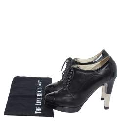 Chanel Black Leather And Patent Cap Toe Lace Up Platform Ankle Boots Size 38