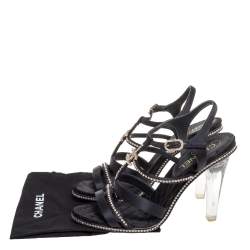 Pre Owned صندل شانيل طراز سيور و كعب زجاج عضوي و مزخرف كريستال ساتان أسود مقاس 39