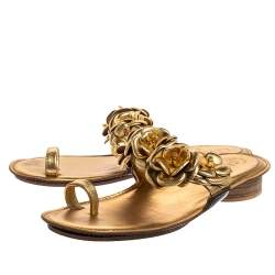 Pre Owned حذاء فلات شانيل جلد ذهبي لامع ذهبي ميتاليك مقاس 40