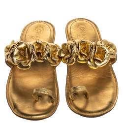 Pre Owned حذاء فلات شانيل جلد ذهبي لامع ذهبي ميتاليك مقاس 40