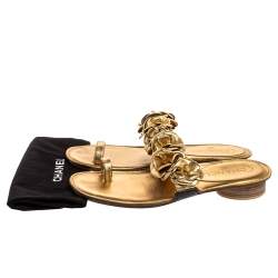 Pre Owned حذاء فلات شانيل جلد ذهبي لامع ذهبي ميتاليك مقاس 40