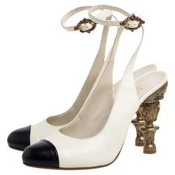 مملوكة مسبقًا Chanel Cream/Black Leather Cap Toe Slingback Sandals Size 38.5