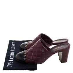 Chanel Burgundy Quilted Leather Chain Link Mule Sandals Size 37.5