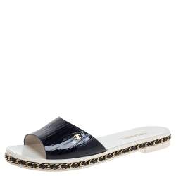 Chanel Navy Blue Patent Leather Chain Detail Slide Flat Sandals Size 40 at  1stDibs