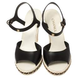 Pre Owned صندل شانيل وصلات سلسلة كعب روكي جلد أسود مقاس 38