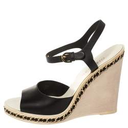 Pre Owned صندل شانيل وصلات سلسلة كعب روكي جلد أسود مقاس 38