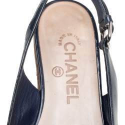 Pre Owned Chanel Blue/Cream Patent Leather CC Cap Toe Slingback Flats Size 38