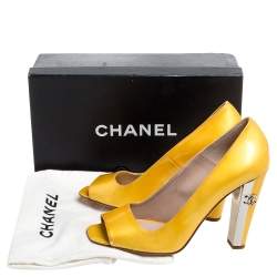 Pre Owned Chanel Yellow Patent Leather Open Toe CC Pumps Size 38