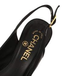 Pre Owned صندل شانيل قماش وجلد أسود بحزام للكاحل مقاس 36.5