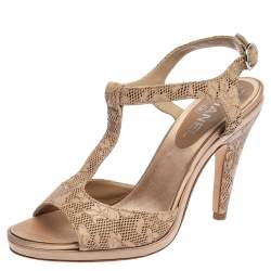مملوكة مسبقًا Chanel Beige Laser Cut Floral Leather CC T-Strap Slingback Sandals Size 39.5